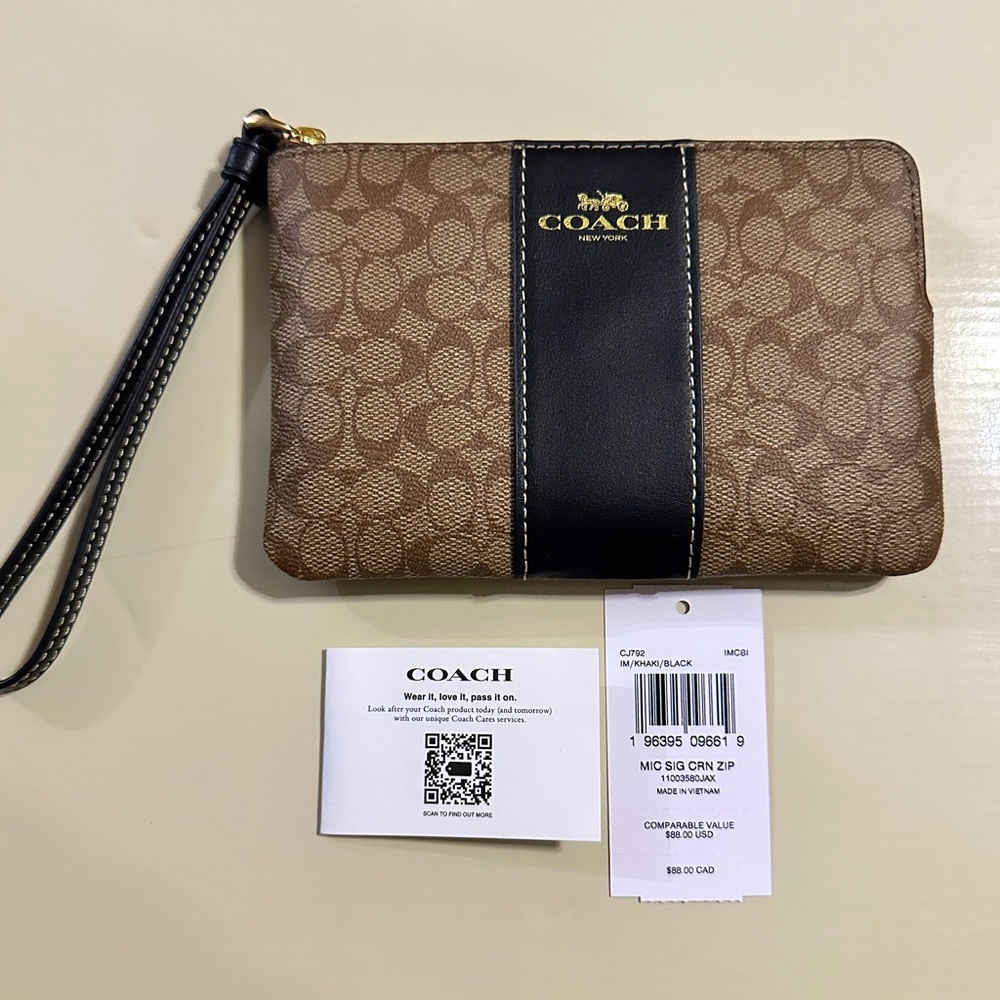 Coach wristlet